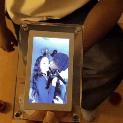 Hycast™ Motion Frame